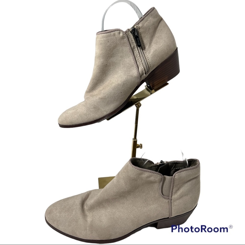 - Circus by Sam Edelman boots dark cream size 10 m